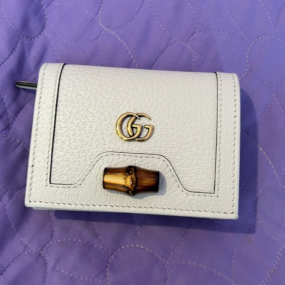 GG WALLET - Picture 1 of 9